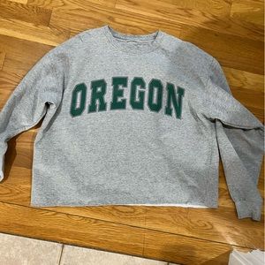 Oregon crew neck